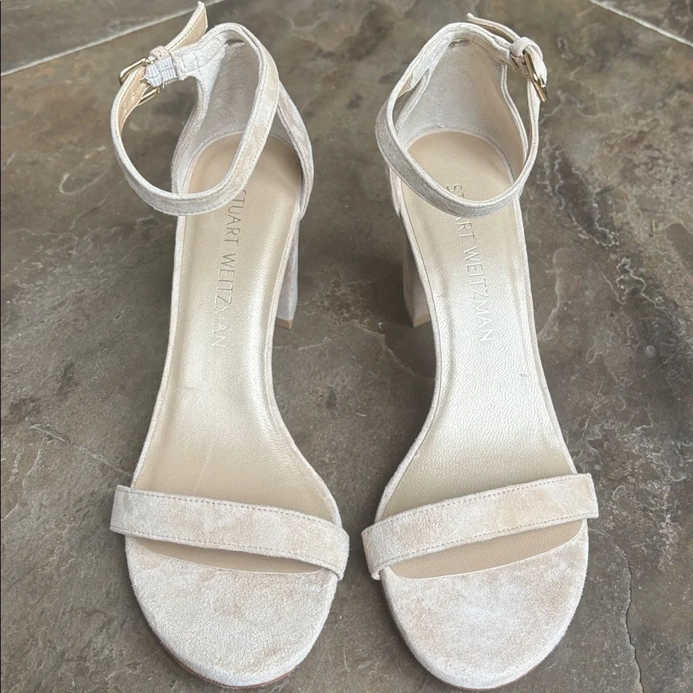 Stuart Weitzman Nearlynude Heel - Picture 3 of 13
